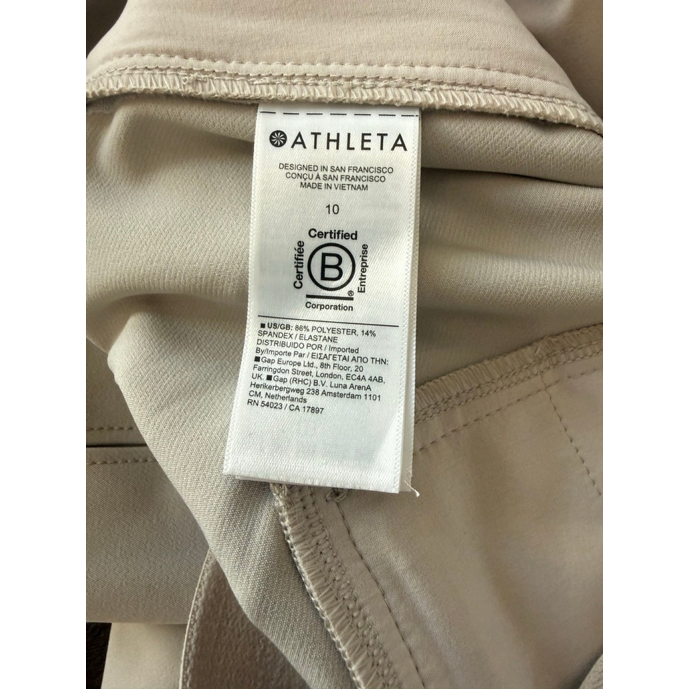 Athleta Beige Cargo Trousers Size 10, wide leg, pull on. Pockets.
Gorp, athlete - Picture 5 of 9